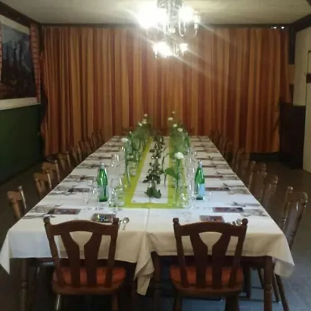 Zum Ritter 3* Staufenberg (Lower-Saxony)